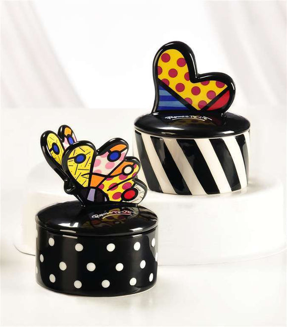 ROMERO BRITTO ROUND WITH BUTTERFLY AND HEART TRINKET BOXES