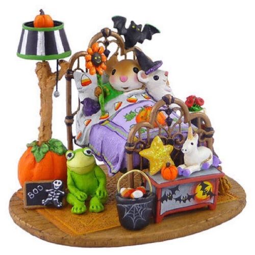 Wee Forest Folk Halloween Dreams Bed