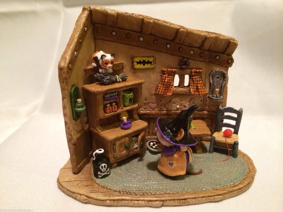 Wee Forest Folk LTD Coaxing Kitty Wee Mousey's Halloween House