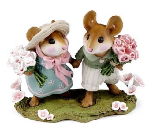 WEE FOREST FOLK LTD STROLLING THROUGH THE SEASONS SPRING PINK ROSES BLUE DRESS MOUSE