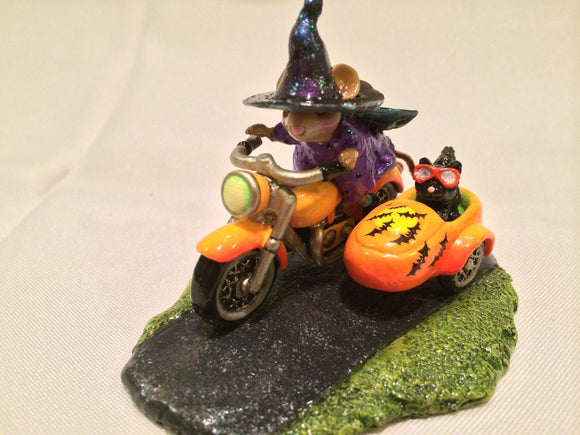 Wee Forest Folk Special Color Spooky Speeder With Moon & Bats