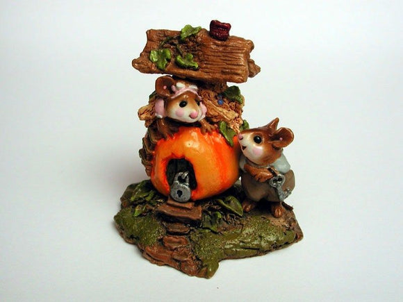 Wee Forest Folk Peter Pumpkin Eater